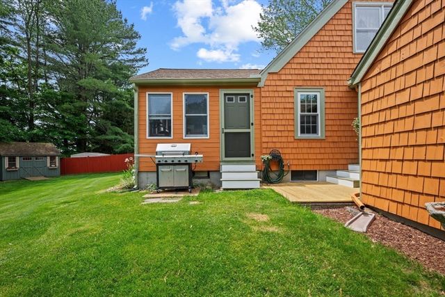 23 Walnut Street, Oxford, MA 01540