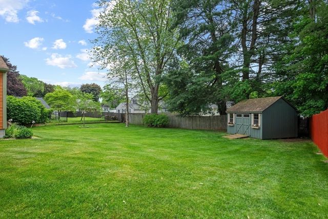 23 Walnut Street, Oxford, MA 01540