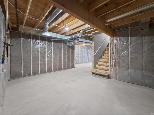 2503 DeCamp Avenue, Elkhart, IN 46517