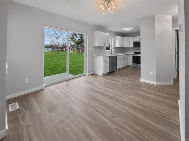 2503 DeCamp Avenue, Elkhart, IN 46517