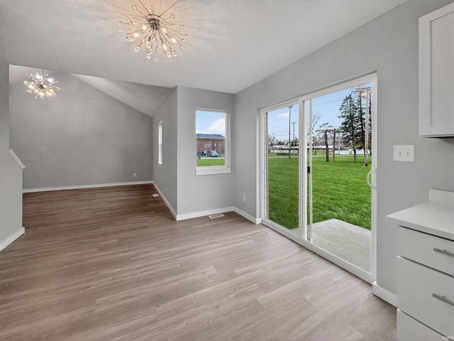 2503 DeCamp Avenue, Elkhart, IN 46517