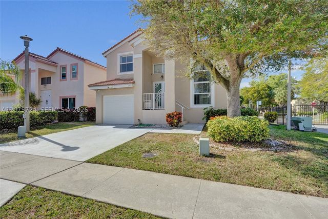 2001 Barcelona Ter, Margate, FL 33063