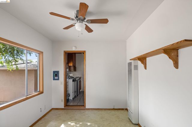 1035 Pomona Ave, Albany, CA 94706