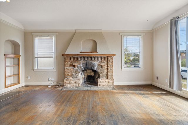 1035 Pomona Ave, Albany, CA 94706