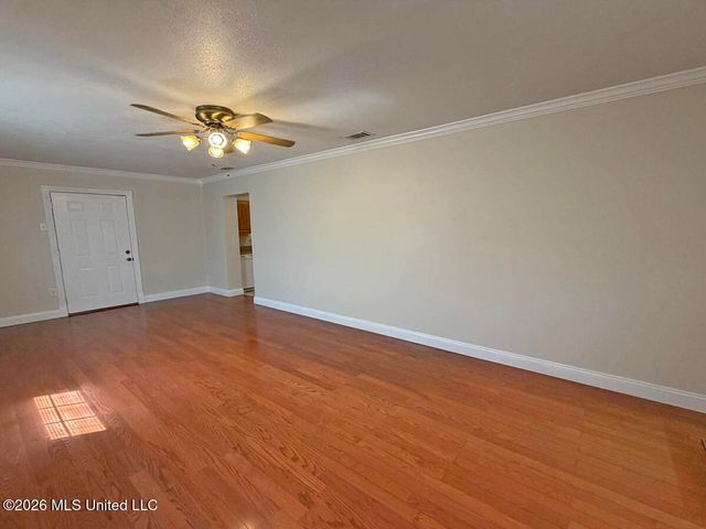 3021 Doby Street, Pascagoula, MS 39581