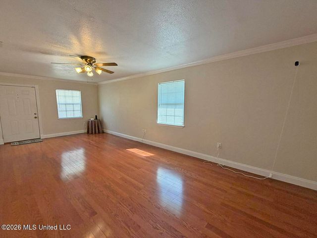 3021 Doby Street, Pascagoula, MS 39581