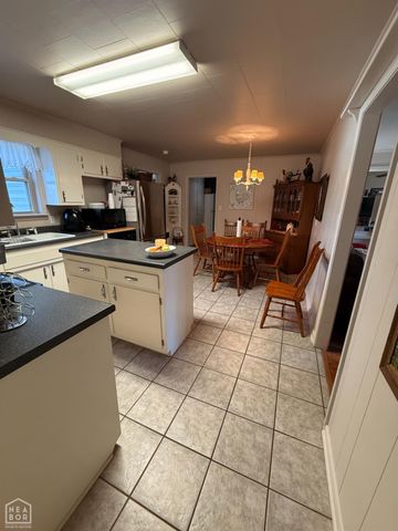 913 E Hillview, Paragould, AR 72450