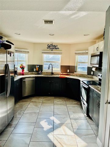 40390 W FIRST AVENUE, Umatilla, FL 32784