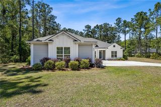 830 Harbour Island Circle, Waverly, GA 31565