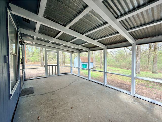 170 Granada Street, Payne Springs, TX 75156