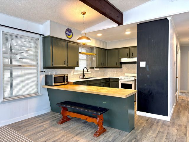 170 Granada Street, Payne Springs, TX 75156