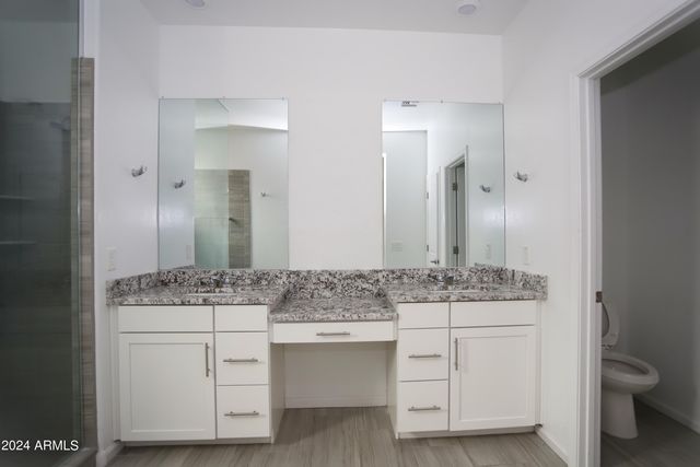 9225 W WILLOW BEND Lane, Phoenix, AZ 85037