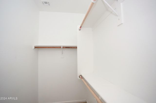 9225 W WILLOW BEND Lane, Phoenix, AZ 85037