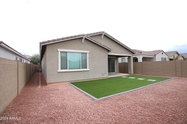 9225 W WILLOW BEND Lane, Phoenix, AZ 85037