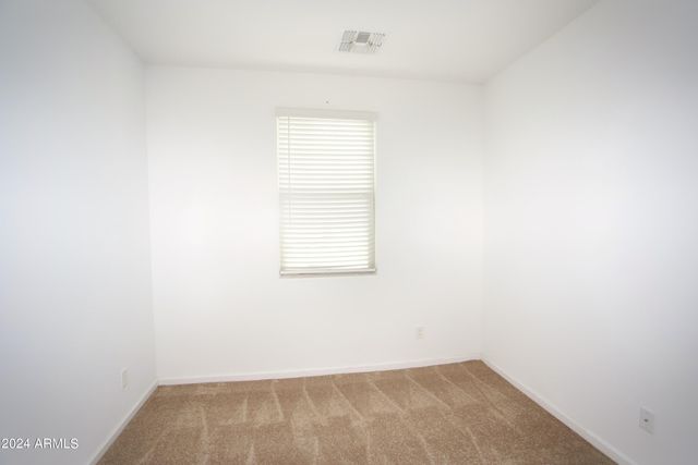 9225 W WILLOW BEND Lane, Phoenix, AZ 85037