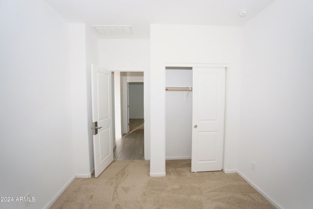 9225 W WILLOW BEND Lane, Phoenix, AZ 85037