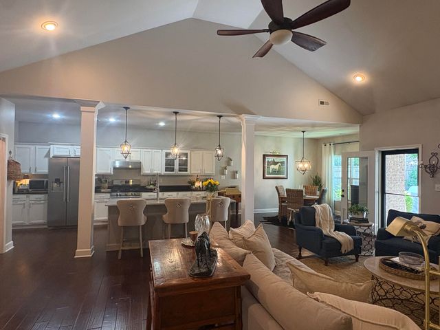 1105 Haddrell Point, Lexington, KY 40509