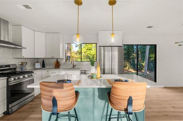 3182 WESTBROOK Trace, Lawrenceville, GA 30044