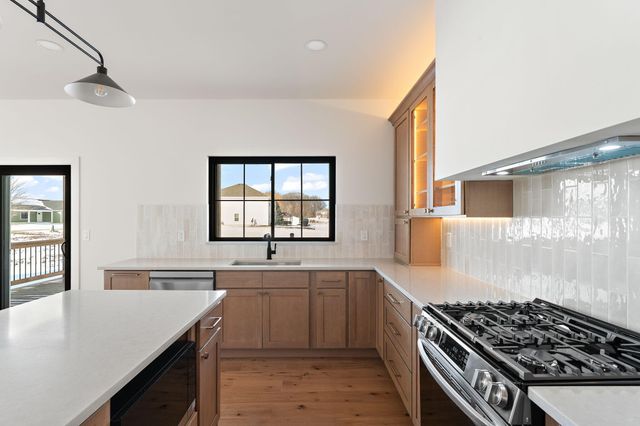 3979 Tomahawk Circle, La Porte, IN 46350