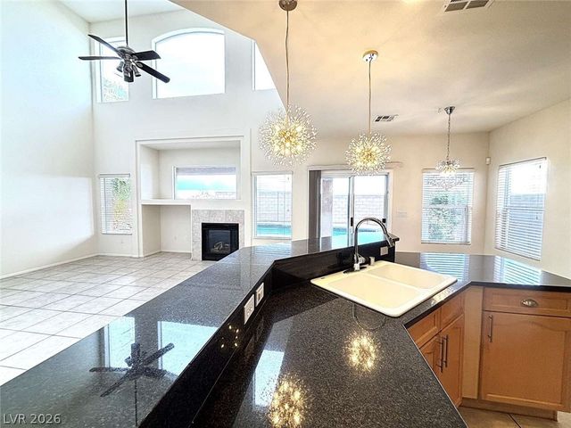 460 Crocus Hill Street, Las Vegas, NV 89138