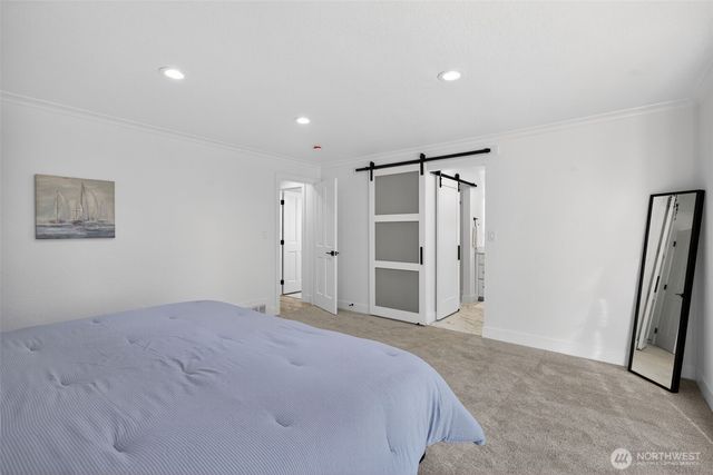 21401 SE 16th Place, Sammamish, WA 98074