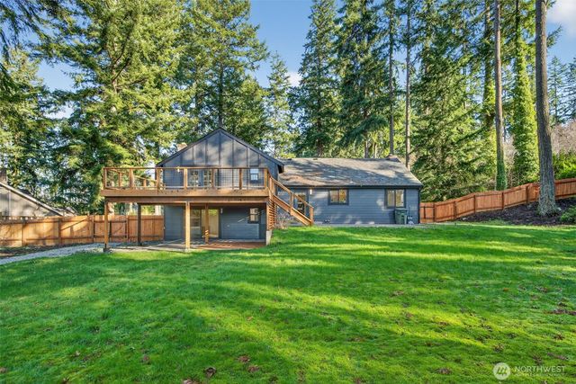 21401 SE 16th Place, Sammamish, WA 98074