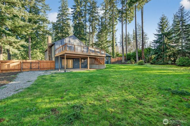21401 SE 16th Place, Sammamish, WA 98074