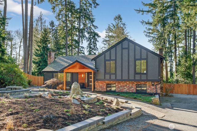 21401 SE 16th Place, Sammamish, WA 98074