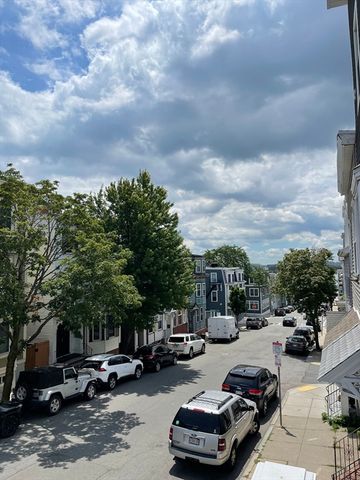 479 E Sixth St, Boston, MA 02127