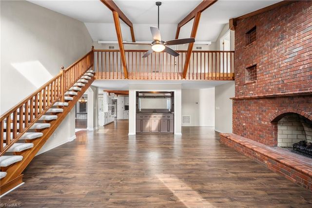 391 Lake Hill Drive, Thomasville, NC 27360
