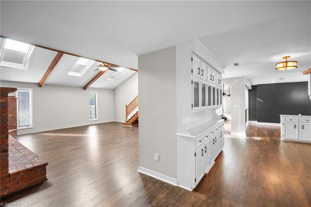 391 Lake Hill Drive, Thomasville, NC 27360