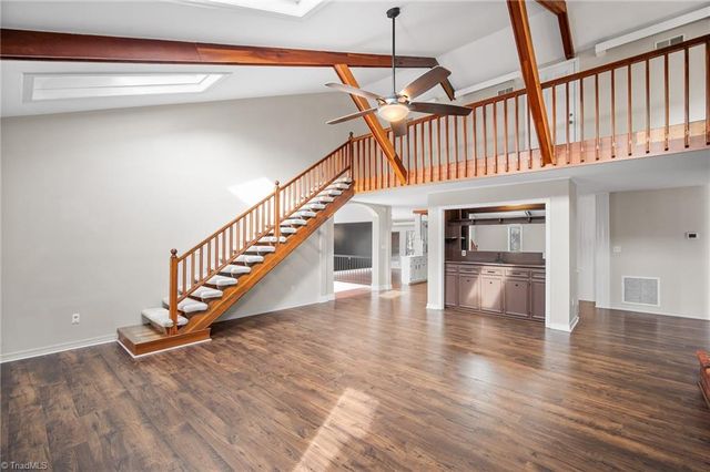 391 Lake Hill Drive, Thomasville, NC 27360