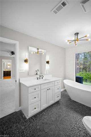 391 Lake Hill Drive, Thomasville, NC 27360