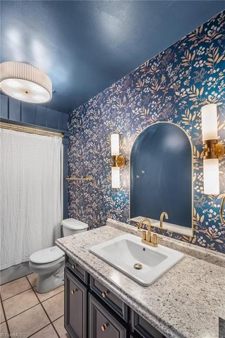 391 Lake Hill Drive, Thomasville, NC 27360
