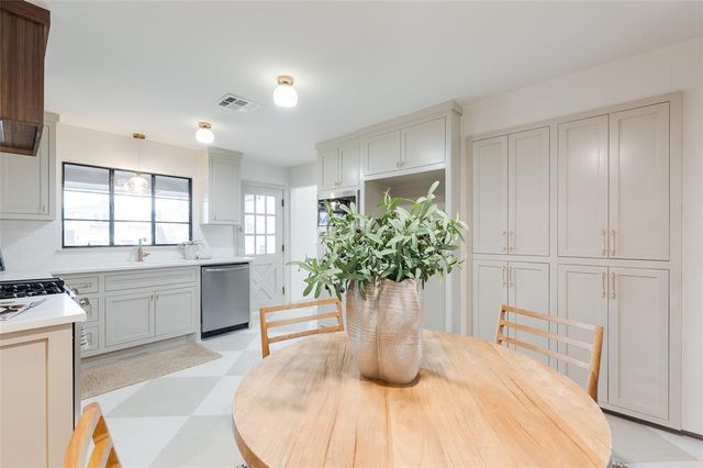 2708 NW 13th Street, Oklahoma City, OK 73107