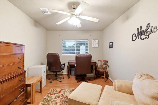 1623 Sandy Park Dr, Kingwood, TX 77339