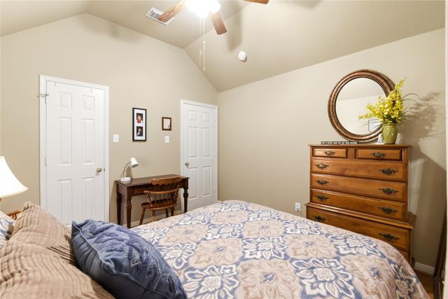 1623 Sandy Park Dr, Kingwood, TX 77339