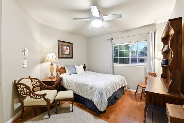 1623 Sandy Park Dr, Kingwood, TX 77339