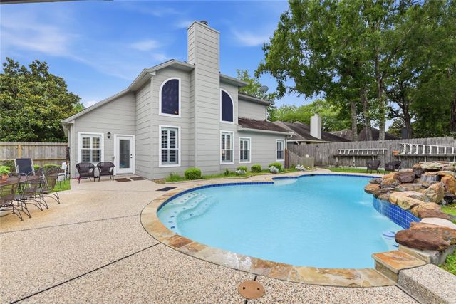 1623 Sandy Park Dr, Kingwood, TX 77339
