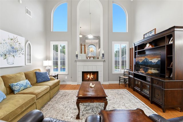 1623 Sandy Park Dr, Kingwood, TX 77339