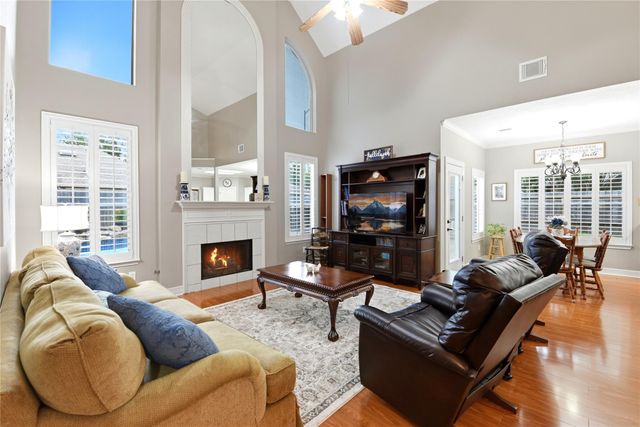 1623 Sandy Park Dr, Kingwood, TX 77339