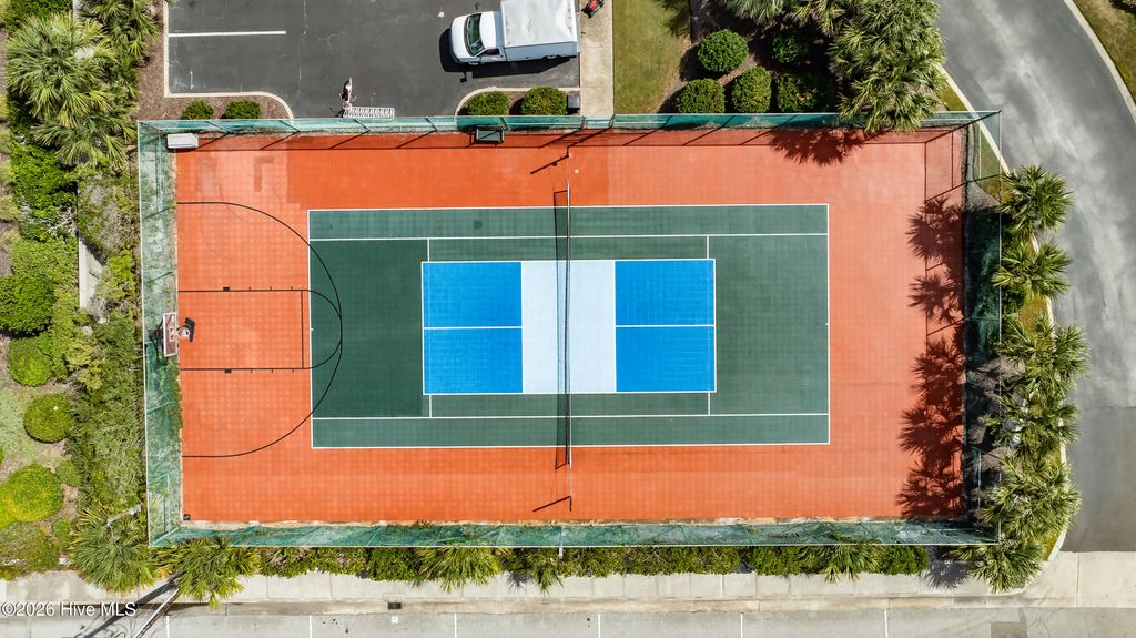 Image 20 of property listing at 1704 N Lumina Avenue 7-F, Wrightsville Beach, NC 28480