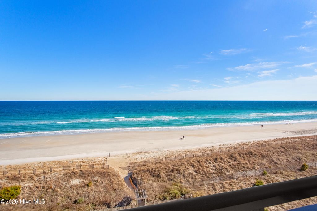 Image 3 of property listing at 1704 N Lumina Avenue 7-F, Wrightsville Beach, NC 28480