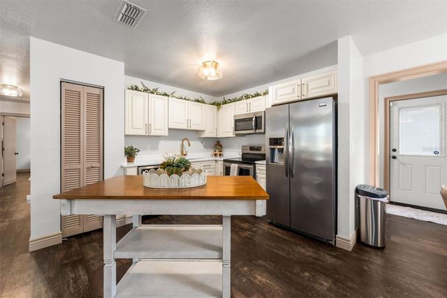 17995 NE 24TH TERRACE, Citra, FL 32113