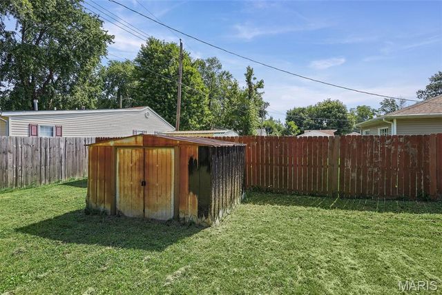 203 Stites Avenue, Fairview Heights, IL 62208
