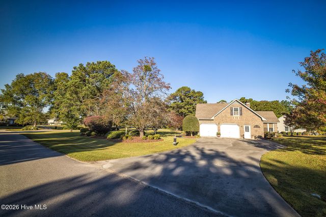 140 Spring Creek Lane, Wilmington, NC 28411