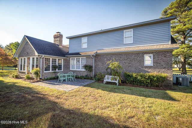 140 Spring Creek Lane, Wilmington, NC 28411