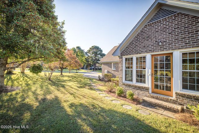 140 Spring Creek Lane, Wilmington, NC 28411