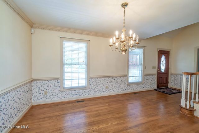 140 Spring Creek Lane, Wilmington, NC 28411