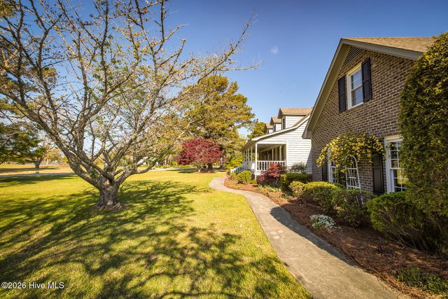 140 Spring Creek Lane, Wilmington, NC 28411